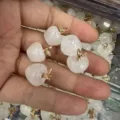 Natural white stone apple pendant with golden leaf for DIY bracelets and necklaces - 15mm (ai-10 Pieces/Pack) / White Crystal