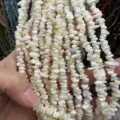 Cuentas de virutas de piedra natural blanco crema 3-5mm para hacer joyas bricolaje - 3*5mm (Aprox. 80cm Tira) / Bambú de Mar