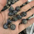 Natural stone apple-shaped pendant for DIY jewelry making in mottled dark gray stone - 15mm (ai-10 Pieces/Pack) / Maifan Stone