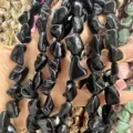 Perles en coquillage baroque noires irrégulières pour la fabrication de bijoux DIY - Env. 20 mm (env. 20 perles par fil) / Noir