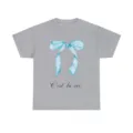 Maglietta grigia a maniche corte con fiocco azzurro acquerello e dettaglio stampa - Taglia S / Fiocco blu in grigio