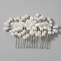 Eleganter Perlen Braut Haarkamm mit handgemachten Drahtblumen, perfektes Hochzeitsaccessoire. - Handgefertigter Künstlicher Perlenzweig Haarkamm