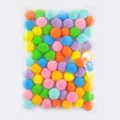 Balles de jouets pour chat pompons colorés, jouets interactifs en peluche douce pour animaux. - Paquet de 70 pcs / Couleurs Mélangées Aléatoires
