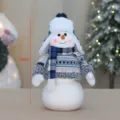 Poupée en peluche bonhomme de neige de Noël avec bonnet et pull à carreaux bleus - Bonhomme de Neige Tricoté Bleu Gris (YH239907 A)