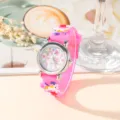 Grazioso orologio al quarzo per bambini in morbido silicone rosa con unicorno 3D e quadrante. - Unicorno Rosa Fucsia