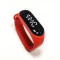 Rotes LED Digital Sport Armbanduhr mit Touchscreen Silikonarmband fuer taegliche Freizeit. - Rot