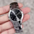 Elegante Quarzarmbanduhr aus Wolframstahl mit schwarzem Zifferblatt und klaren Indizes - Schwarzes Zifferblatt Herren