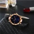 Variante schwarzes Lederarmband Roségold Quarzuhr mit Sternenhimmel Zifferblatt. - Schwarz Blaues Zifferblatt