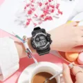 Montre électronique de sport tendance pour étudiants, montre numérique étanche en résine. - Noir
