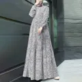 Elegant long sleeve round neck printed maxi dress for women, vintage bohemian casual wear. - S / White
