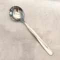 Cuillère ronde profonde en acier inoxydable à long manche pour la cuisine à la maison - XL