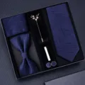 Coffret cadeau cravate homme affaires comprenant cravate noeud papillon pince boutons manchette. - KH7C8002-1
