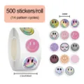 500 Stk Rolle Smiley Aufkleber holografische dekorative Etiketten fuer Geschenke Abdichtung - bunt