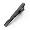 Schwarze Metall Krawattenklammer Detailaufnahme, elegantes minimalistisches Design für Herren Anzüge. - Flache Oberseite / Gunmetal