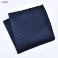 Donkerblauwe gestreepte heren pochet voor formeel pak bruiloft stijlvolle zakdoek accessoire - Gestreepte Borstzakdoek (X8003)