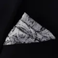 Stijlvolle zwart-witte paisley pochet voor heren kostuum jasje formele borstzak. - X8937 (Zwart Wit Paisley)
