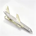 Gold und silber Flugzeug Krawattenklammer, stilvolle Metall Krawatte Klemme für Herren. - Großes Flugzeug (Keine Kette) / Kartenverpackung