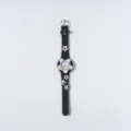 Orologio al quarzo da bambini con cinturino in silicone nero e simpatico motivo di calcio. - Calcio