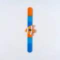 Kinder Cartoon Clownfisch Klappuhr mit Digitalanzeige und buntem Farbverlauf Armband für Jungen. - Fisch