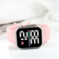 Montre numérique LED rose avec boîtier carré et bracelet en silicone ondulé stylé mode. - 23x3 / Rose