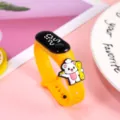 Kreative Cartoon Schüler LED Elektronische Uhr Gelbe Silikon Armband Süße Bär Dekor - Gourmet-Bär