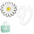 Accessoires de sac de plage EVA blanc lettre V et pendentif marguerite pour trous. - Lettre V