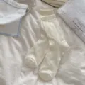 Calcetines medianos de verano para mujer blanco crema calados rombos flores estilo estudiante - Botón Pequeño