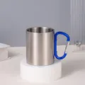 Roestvrijstalen campingbeker met blauwe karabijnhaak, 300 ml geisoleerde draagbare koffiekop. - Blauw