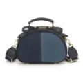 Damen Umhängetasche aus Jeans, Patchwork Design Crossover Handtasche mit Griff oben. - Dunkelblau Mit Hellblau