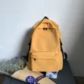 Gelber Nylon Rucksack fuer Studenten, leichte Freizeittasche fuer taeglichen Weg - S / Gelb