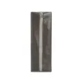 Estuche de cuero aceitado gris oscuro, variante vertical con cremallera metalica. - Gris