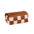 Caja de pañuelos de cuero PU trenzado, elegante organizador de escritorio a cuadros chic. - Marrón