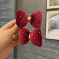 Rote Samt Schleife Haarnadeln für Mädchen, süße goldene Punkte Haarspangen Kinder Accessoires. - 2er Set / Pfirsichfarbenes Paarclip TA3-1