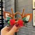 Christmas reindeer antler hair clip with cute plush ears and red berries for festive styling. - Pair Clip / Red