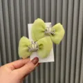 Groene mesh strik haarklemmen met strass kroon, schattige haaraccessoires voor kinderen. - Zijwaartse Paarklemmen / Lichtgroene Kroon Stijl (Paar)