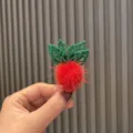 Weihnachtshaarspange roter Plüsch pelzige grüne Blätter Kinder Urteil Kopfschmuck Zubehör - Roter Pelzball Grünes Blatt Haarspange