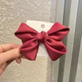 Pince a cheveux noeud en satin rouge, accessoire de cheveux mignon pour enfants et filles. - Bordeaux