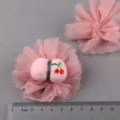 Rosa Netzstoff Blumen DIY Haarschmuck mit Kirschen Stickerei und Punkten für Handarbeiten. - Helllotusrosa