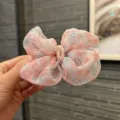 Nœud de cheveux floral rose pour filles, jolie pince à cheveux en organza pour tous les jours. - Barrette / Rose Lotus