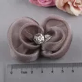 Handgemachte Organza Blüte DIY Accessoire mit Strassstein für Haarklammern Schuhe Kleidung. - Dunkelgrau