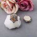 DIY handgemachte Kristall Perlen Blumen Zubehoer mit weisser Stoffunterlage fuer Haare. - Eismeerblaues Kristall