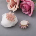 Kristallperlen DIY Blumen Patch Appliken für handgemachte Haarschmuck und Kleidungsdekoration. - Blasses Lotus Großes Kristall