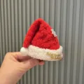 Rote weihnachtliche Mini-Mütze als Haarklammer mit Plüschrand für festliches und schönes Styling. - Scharlachrot (A9-4)