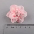 Rosa Organza Blume DIY Zubehör, handgemachte Wolle Garn Haar Blume Kleidung Dekoration Teil. - Mittelrosa