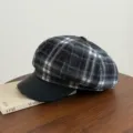 Vintage black white plaid newsboy hat with leather brim retro winter octagonal cap for women - 56-58cm / Black and White
