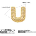 Colgante de letra U en acero inoxidable dorado con brillante piedras de circonita. - Colgante de Letra U Dorado Solo (D450)