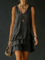Abito smanicato a balze tinta unita casual, vista dettagliata di moda femminile chic. - Nero