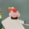 Süße Filz Cupcake Haarklammer für Damen und Kinder, rosa braune Haarnadel, süßes Haaraccessoire. - Lotosrosa