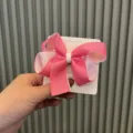 Zweifarbige 3D Schleifen Haarklammer in Rosa und Weiß, süße Seitenklammer für Mädchen. - Magenta