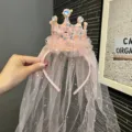 Süßes rosa Kronen-Haarband mit Pailletten und langem Netzschleier für Mädchen Haaraccessoire. - Hellrosa Stirnband (U3-2) / Lotosrosa